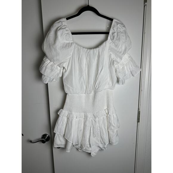 Do + Be PUFF SLEEVE SMOCKED WAIST ROMPER - Picture 6 of 6